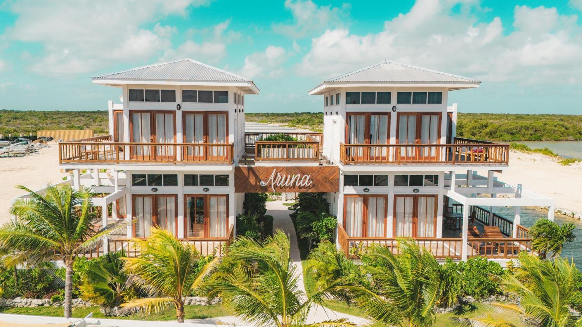 Aruna Resort & Villas San Pedro  Exterior photo
